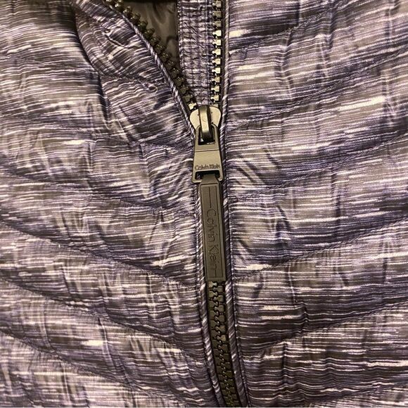 Calvin Klein performance premium down puffer blue vest jacket EUC Large - Picture 6 of 11